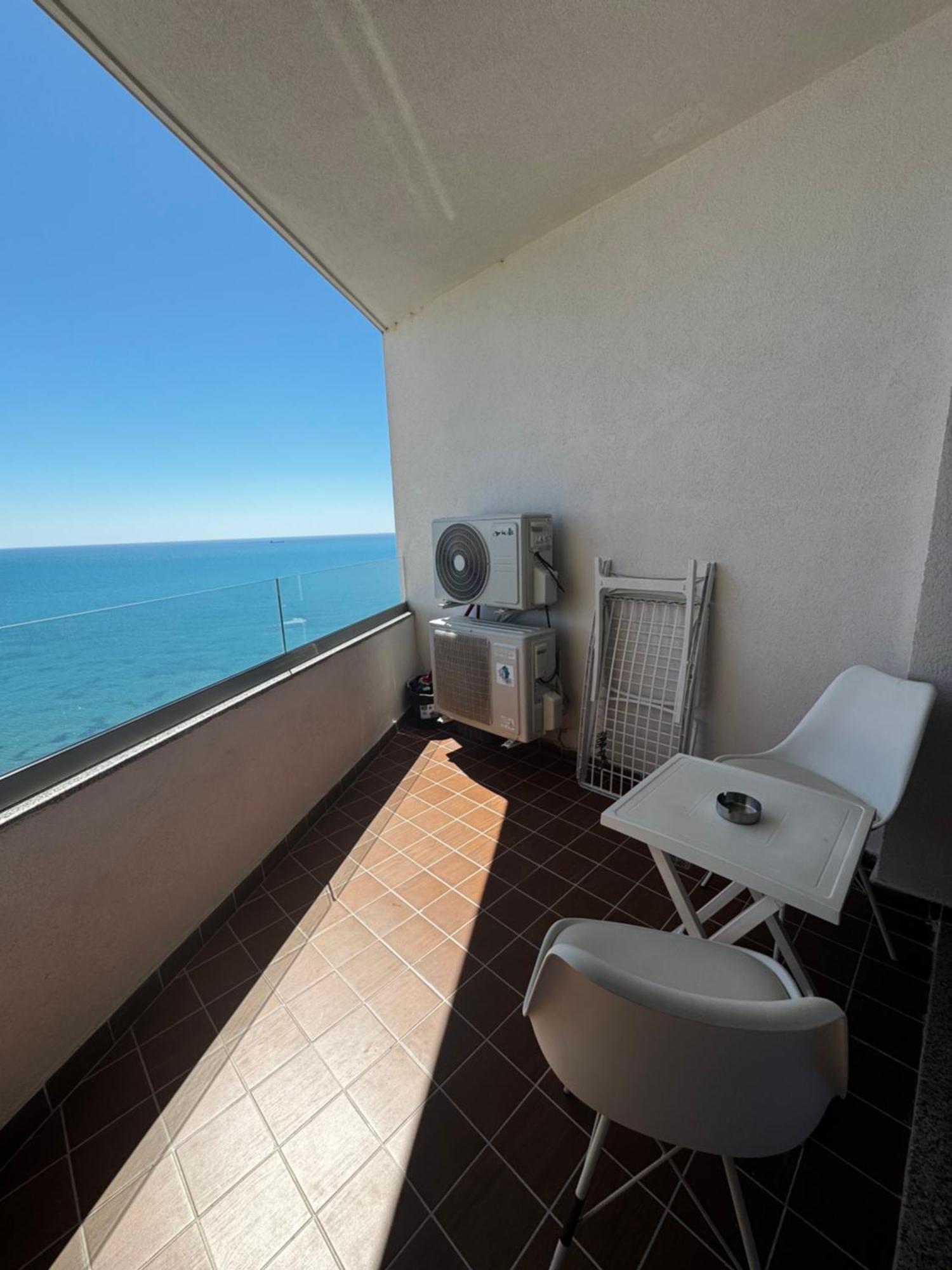 Sky & Sea View Luxury Apartments Durrës 외부 사진