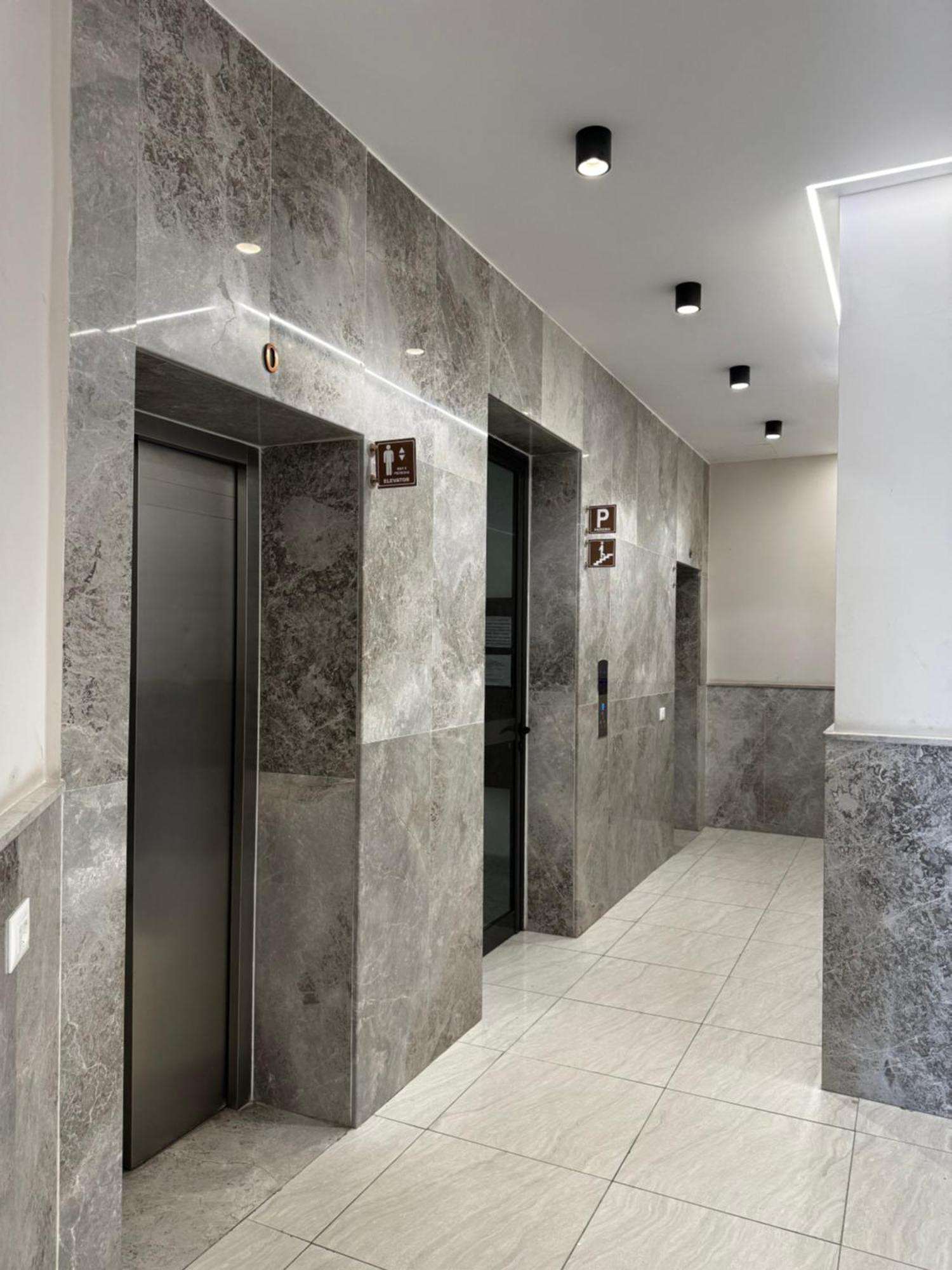 Sky & Sea View Luxury Apartments Durrës 외부 사진